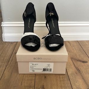 BCBG 2 tone sequin fancy heels!